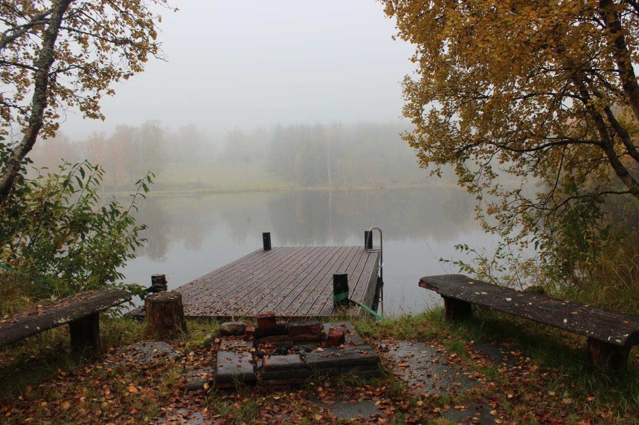 100 Years Old Norwegian Log House In Tromsoヴィラ エクステリア 写真